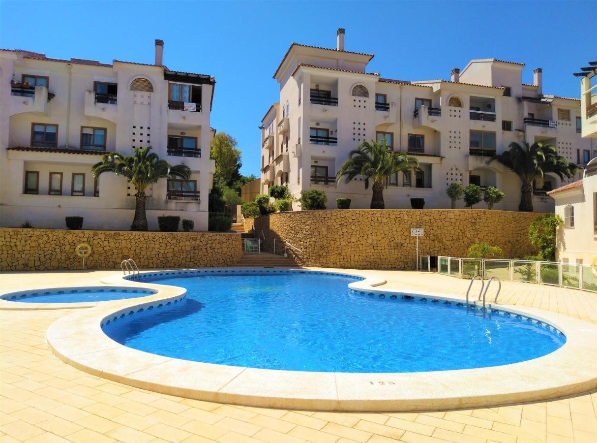 Albir-Beach Apartments アルビール エクステリア 写真