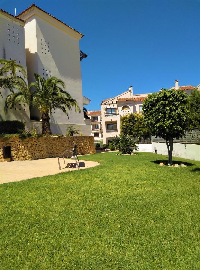 Albir-Beach Apartments アルビール エクステリア 写真