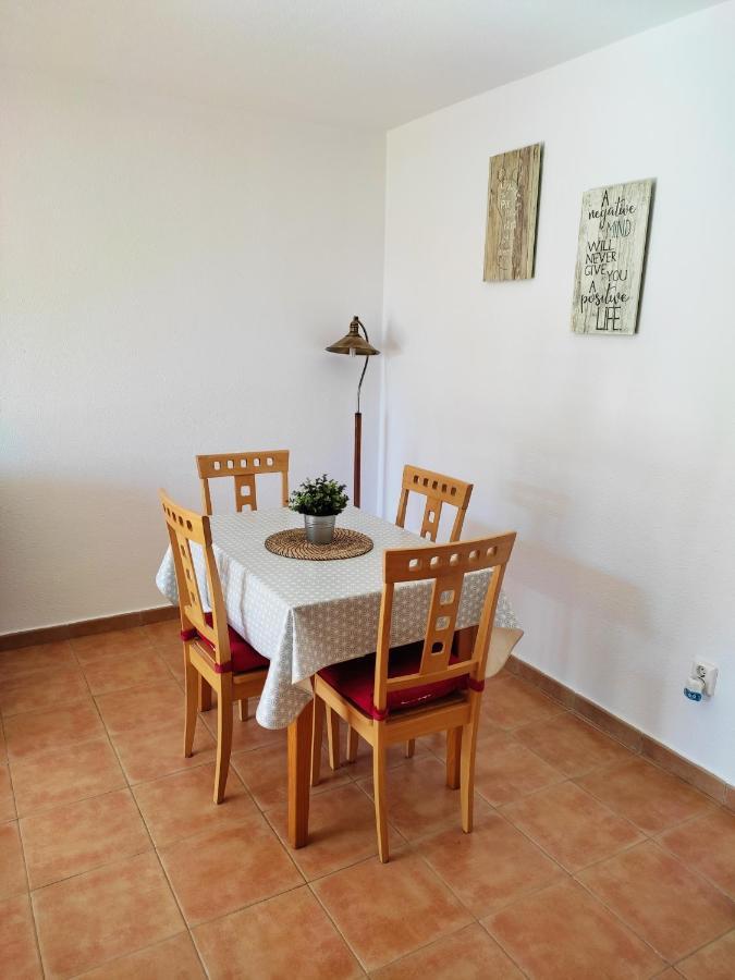Albir-Beach Apartments アルビール エクステリア 写真