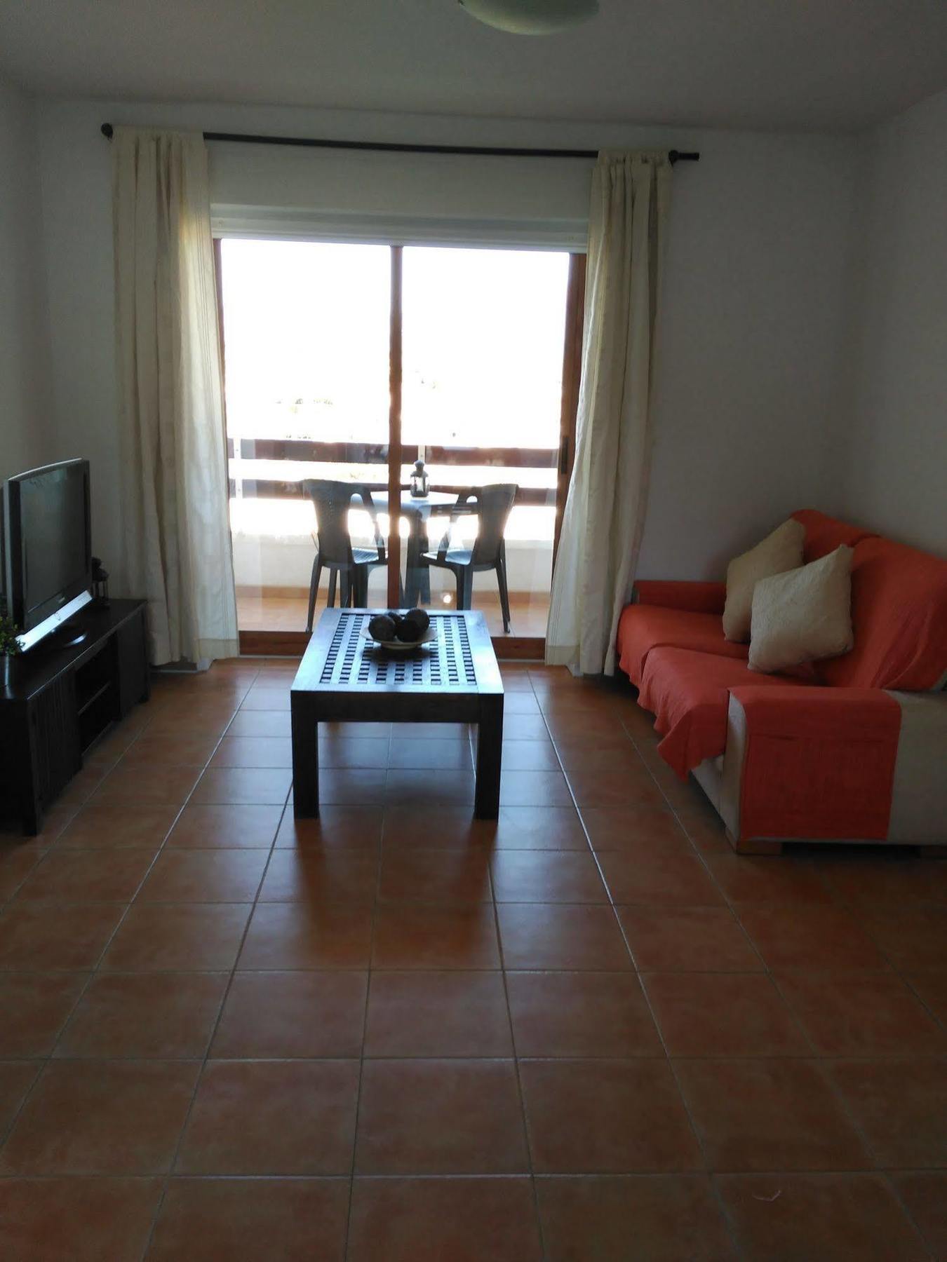 Albir-Beach Apartments アルビール エクステリア 写真