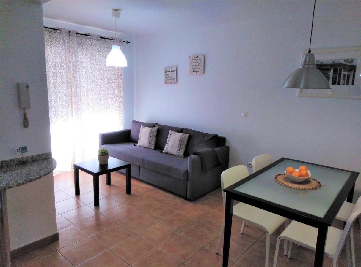 Albir-Beach Apartments アルビール エクステリア 写真