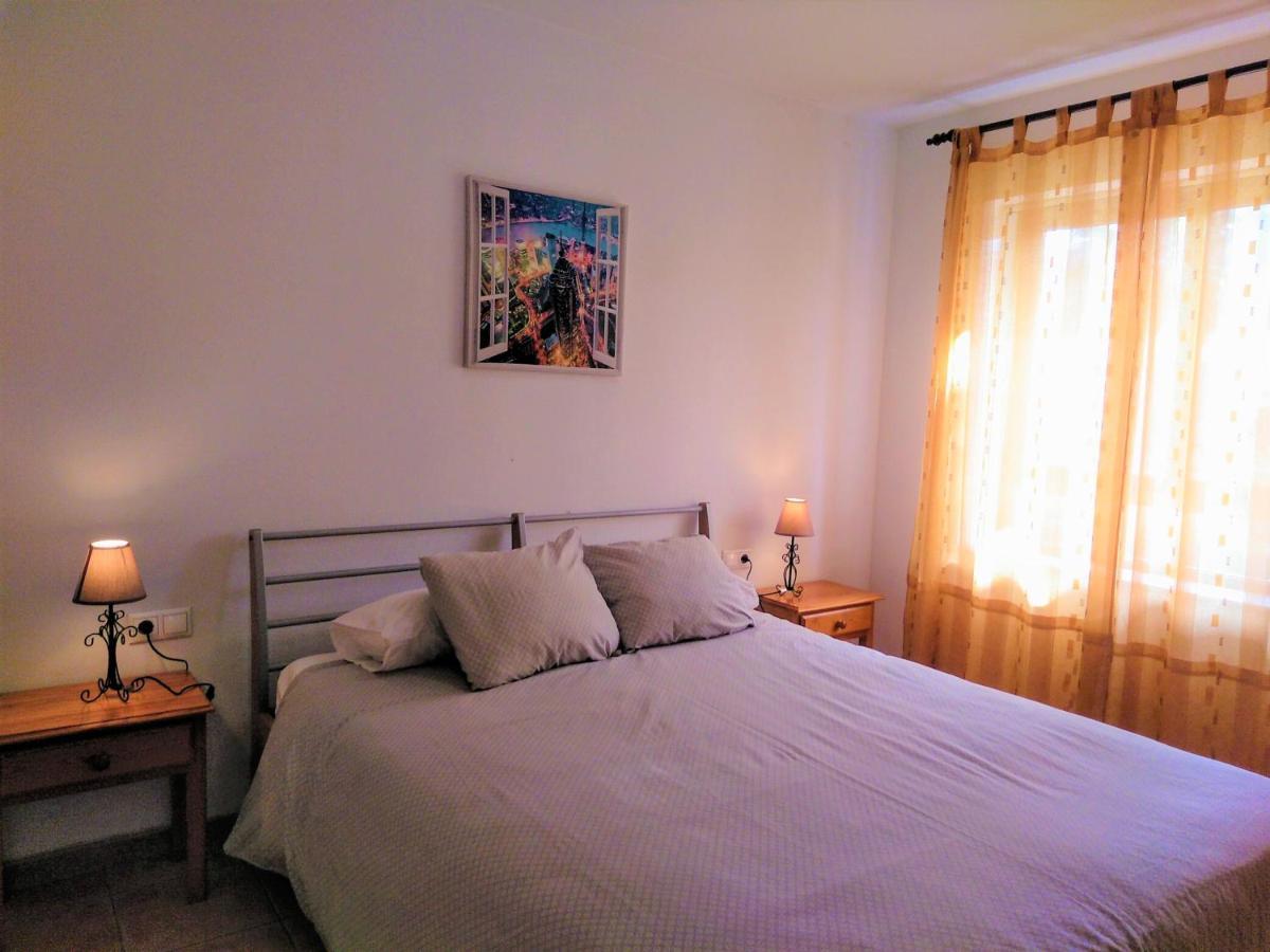 Albir-Beach Apartments アルビール エクステリア 写真